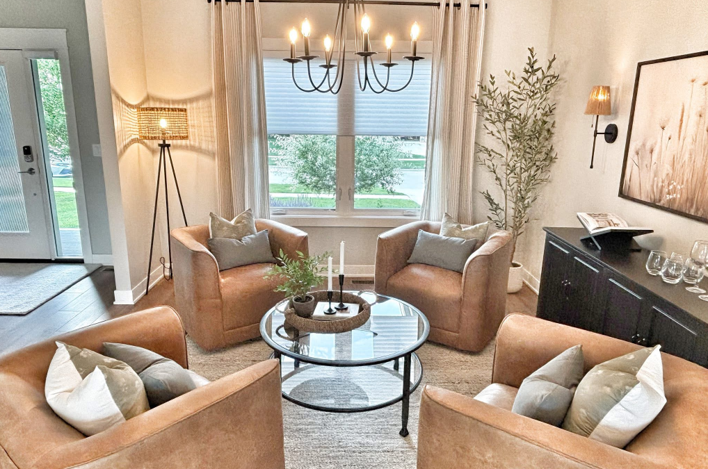 Conversational Sitting Area