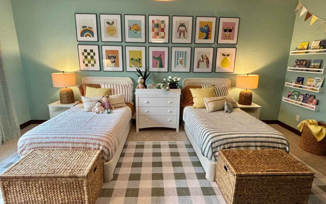 Sweet Shared Bedroom for Little Imaginations